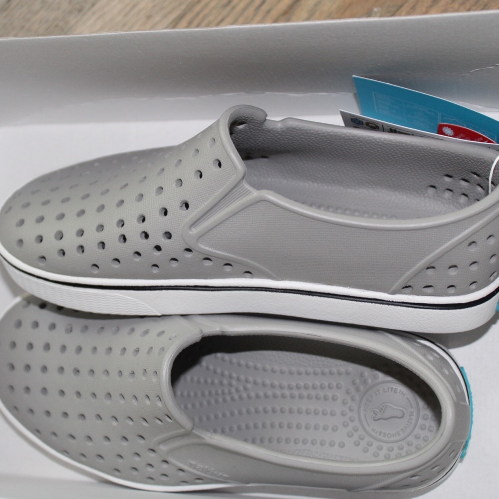 Little grey shoes. Can be casual and waterproof.